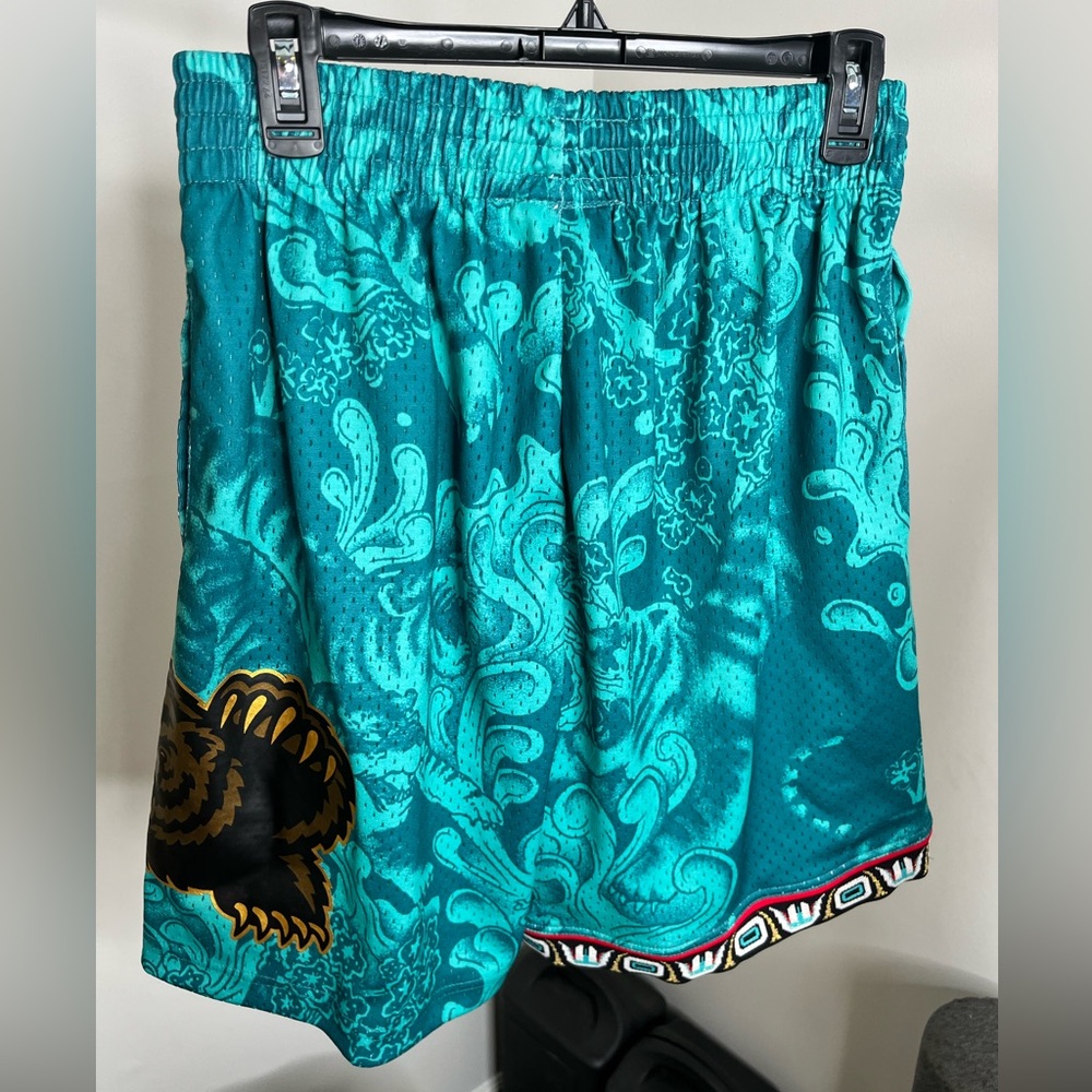 Grizzlies Hardwood classics shorts